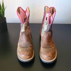 Ariat Women's Fatbaby Brown Cowboy Boots Camo n Pink Trim Sz 7